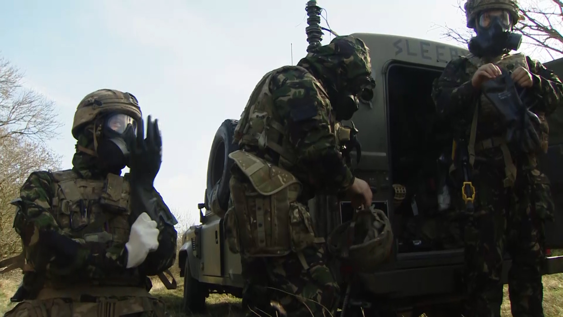 Soldiers prepare to deal with chemical weapon scenario 200319 CREDIT BFBS.jpg 
