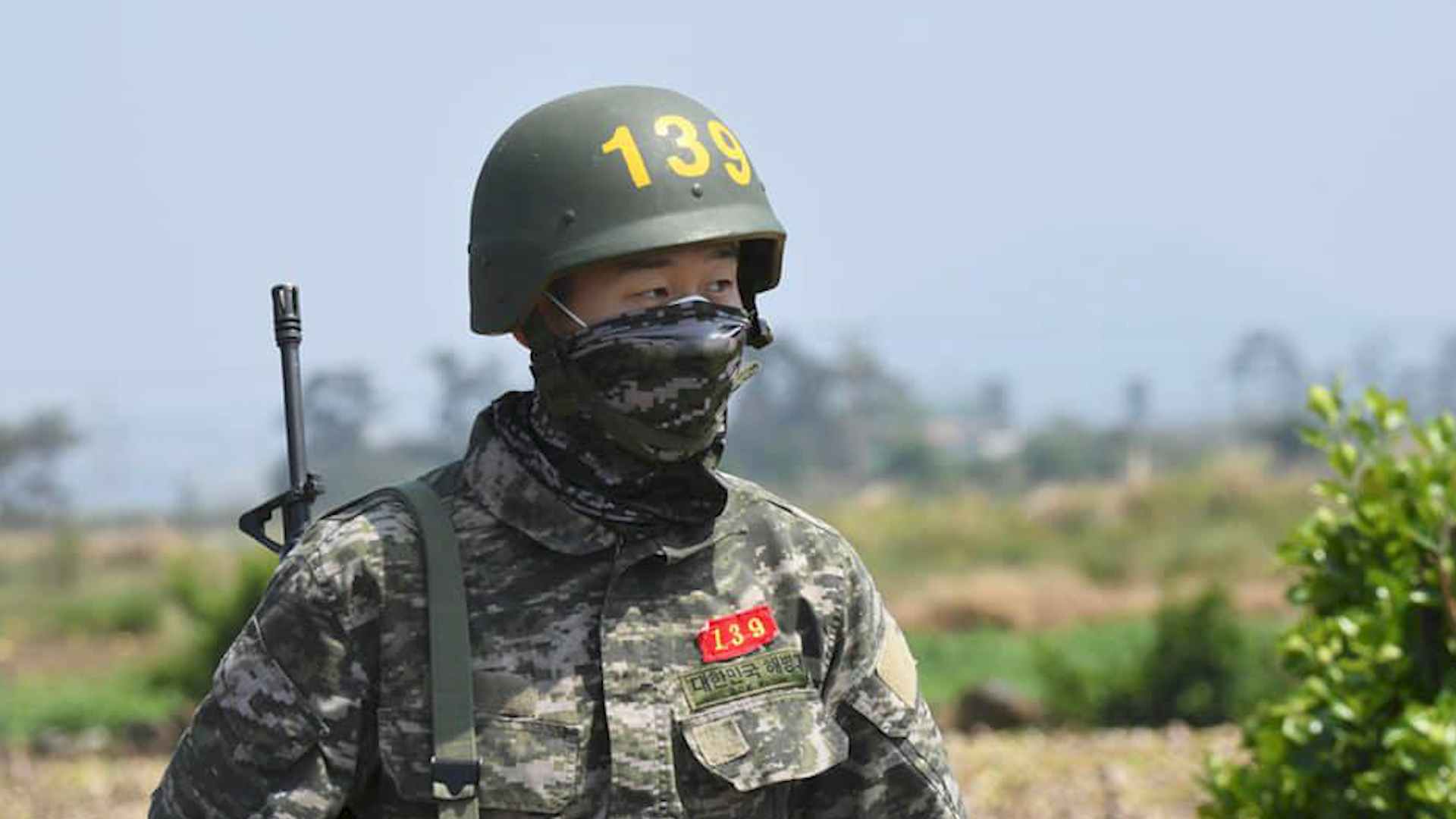 Heung-min Son finished in the top five recruits and was given an award for his military performance