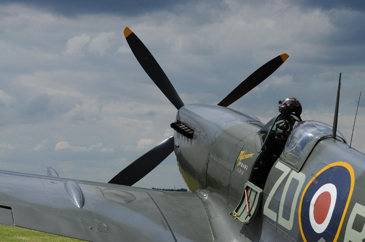 spitfire on ground engine off.