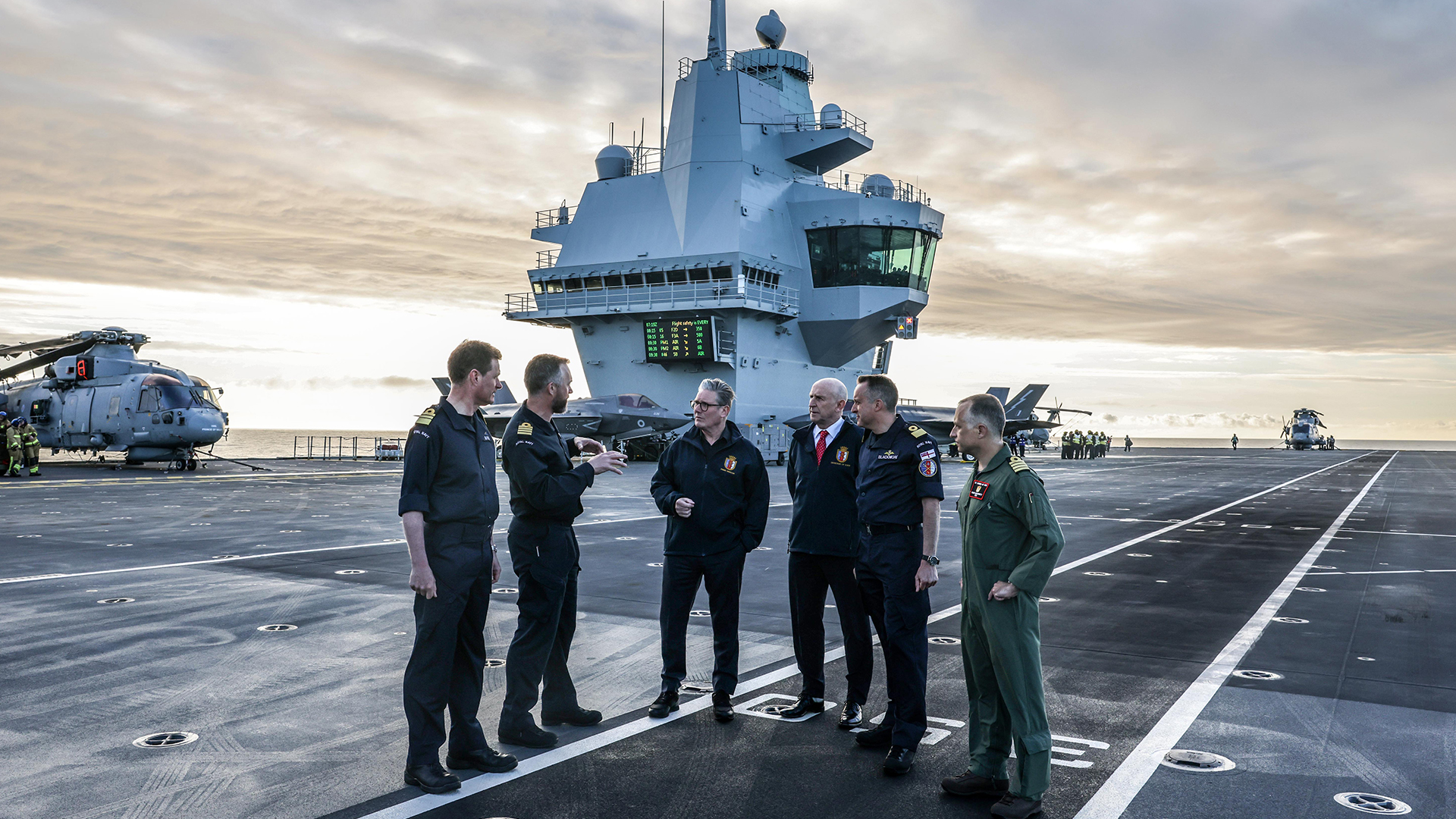 The Prime Minister was joined by Defence Secretary John Healey on the flight deck
