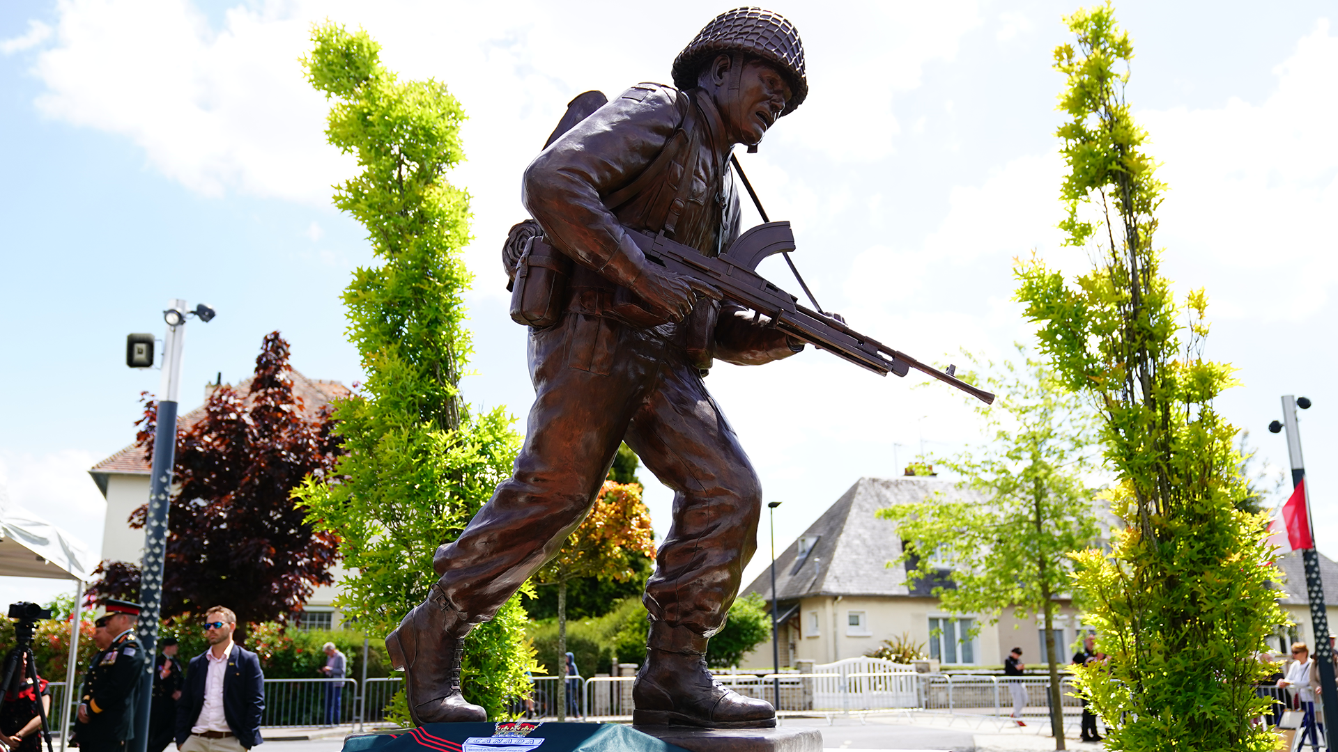 Statue of a Second World War Canadian Royal Regina Rifleman unveiled in Normandy (Picture: PA)
