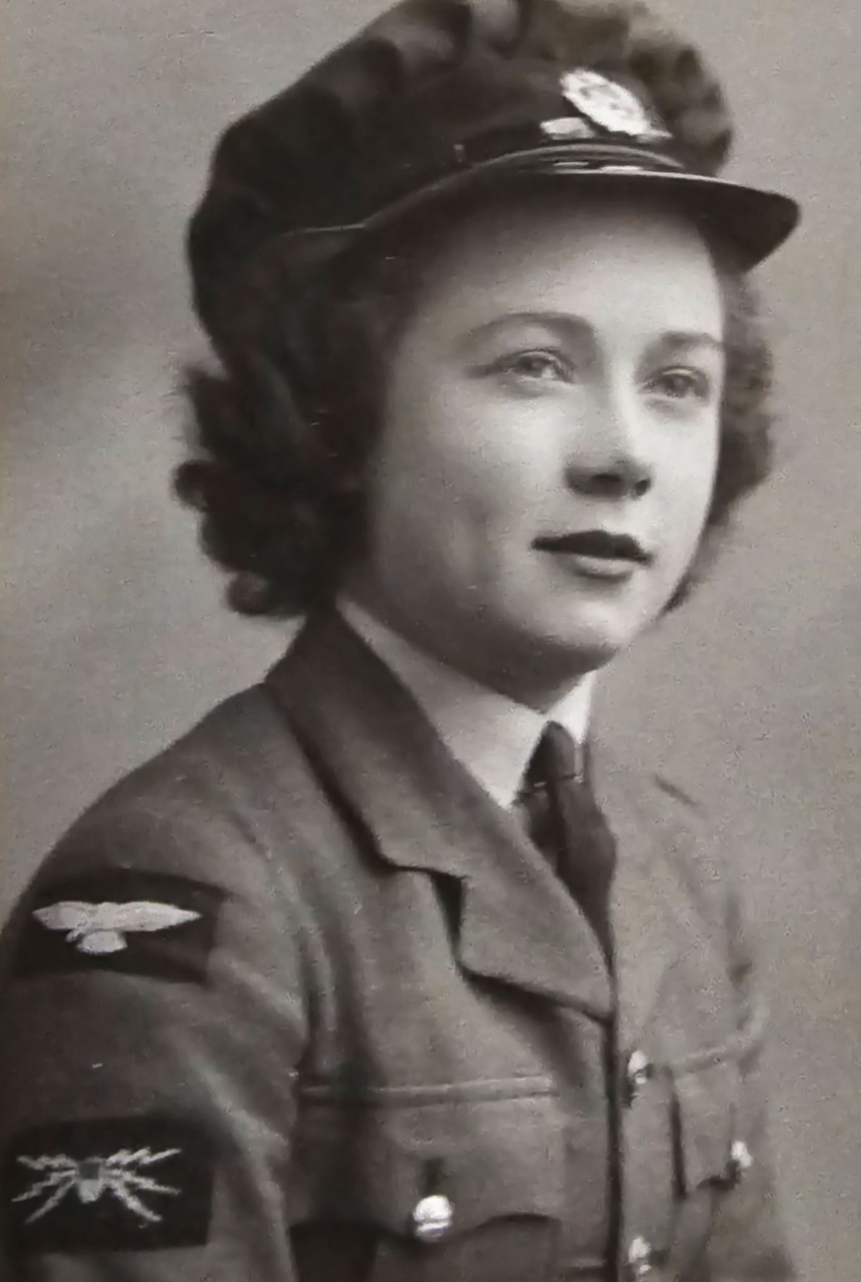 Stella Brecht pictured wearing her WAAF uniform during the Second World War 2 CREDIT Brecht family