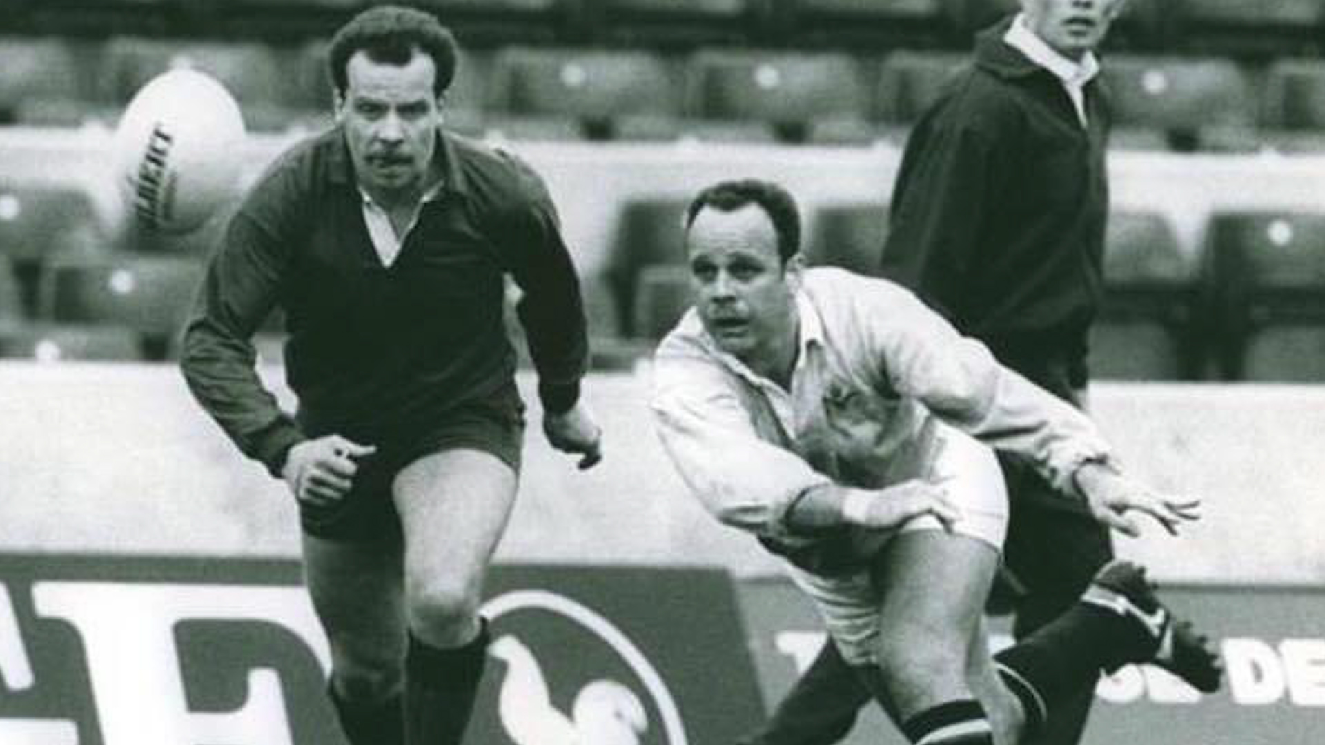 Steve Worrall playing for RAF rugby v Navy in 1983 Credit RAF Rugby Union.jpg 