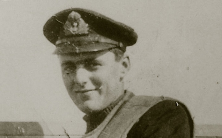 First Man To Ever Storm Nazi U-Boat And Capture Enigma Machine Dies 