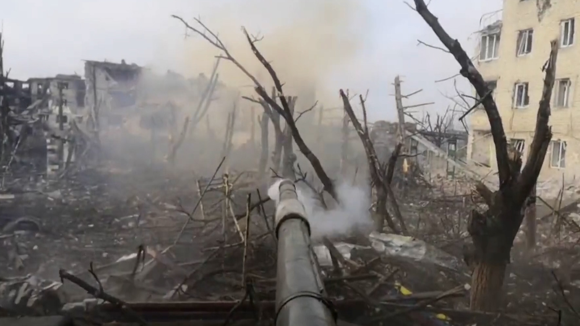 Tank fire in Ukraine war