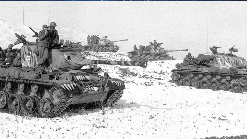 US Tanks painted with tigers in Korea