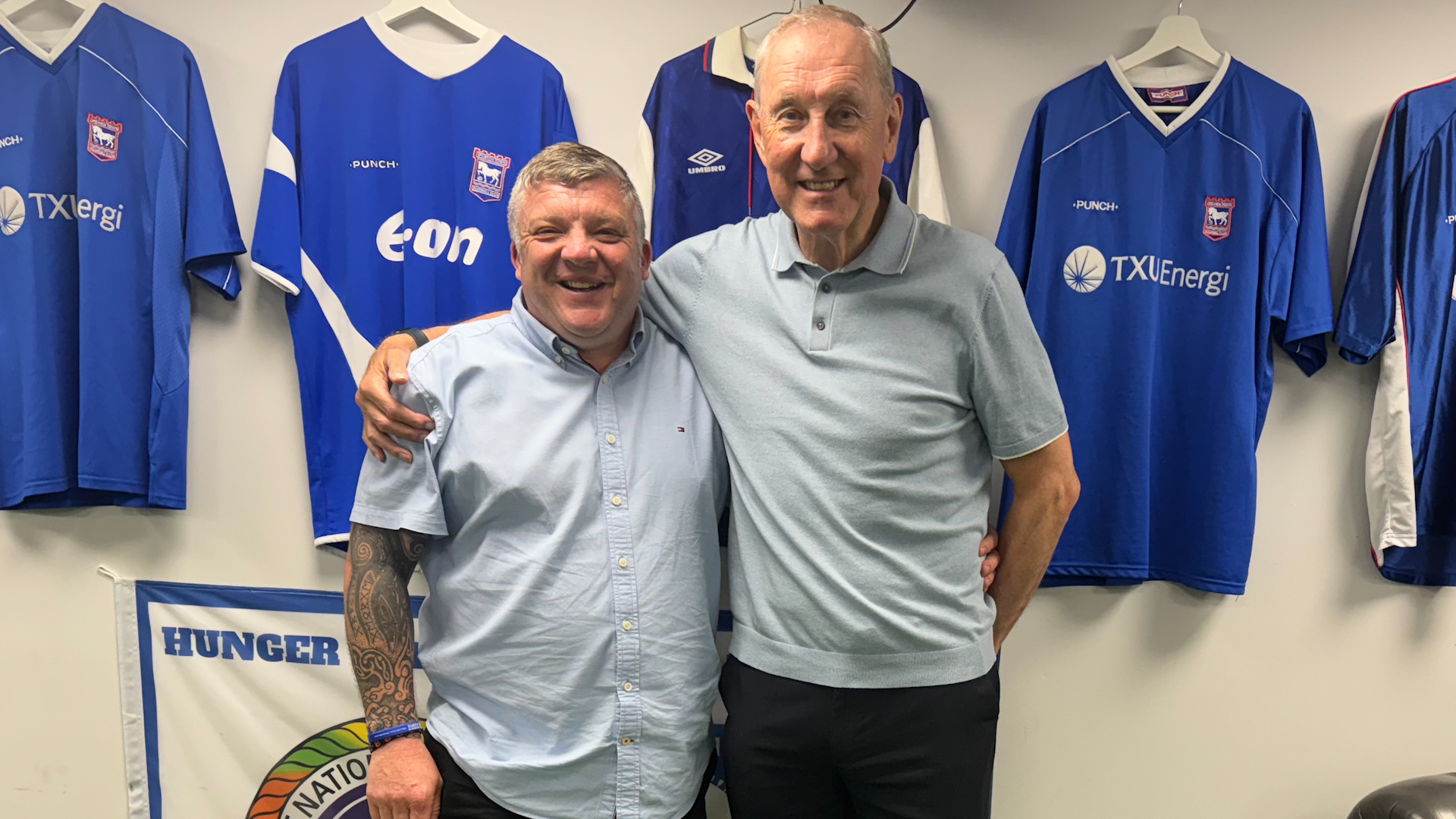 Terry Butcher pictured with Combat2Coffee founder Nigel Seaman (Picture: Combat2Coffee)