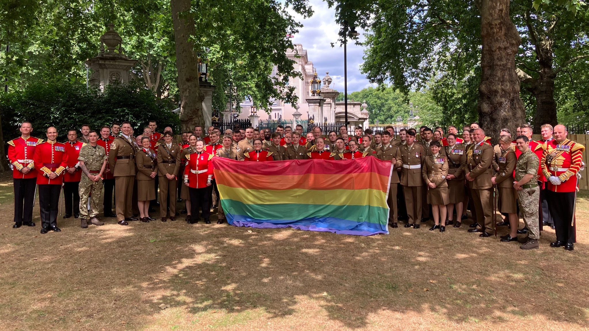 The Army CGS and Sgt Major joined the Army LGBT+ network at the Defence Pride Reception before the march 02062022 CREDIT Army LGBT+.jpg