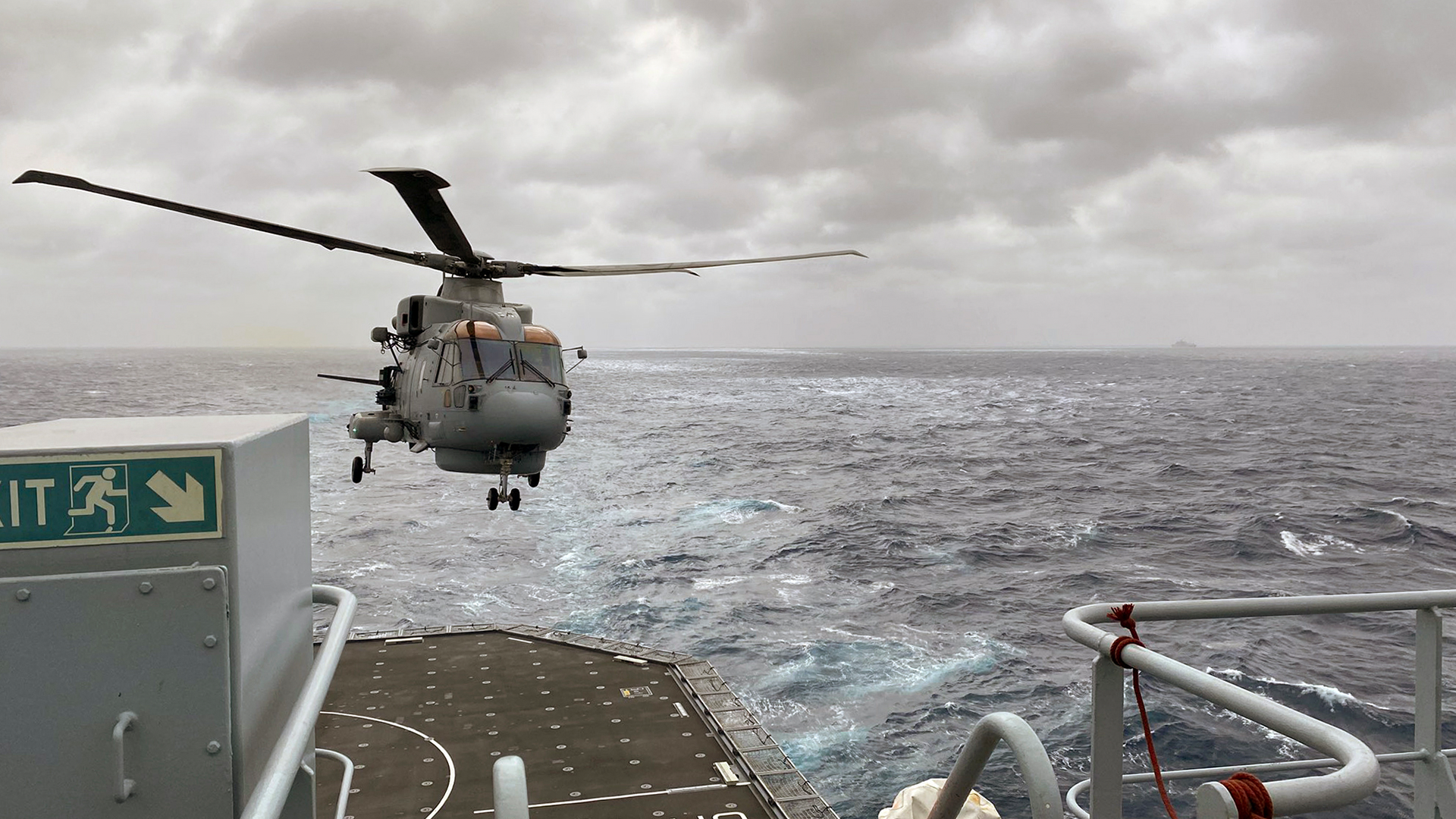 The Merlin pulls away from RFA Tidespring to begin a sortie CREDIT ROYAL NAVY