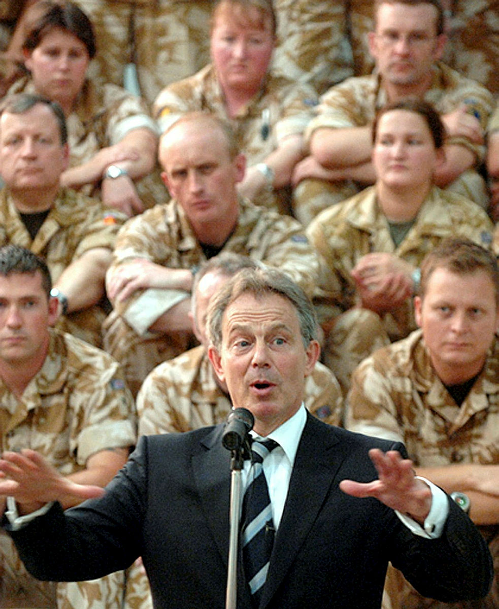 The Prime Minister, Tony Blair visits 19 Light Brigade troops during Operation Telic 9 in Iraq