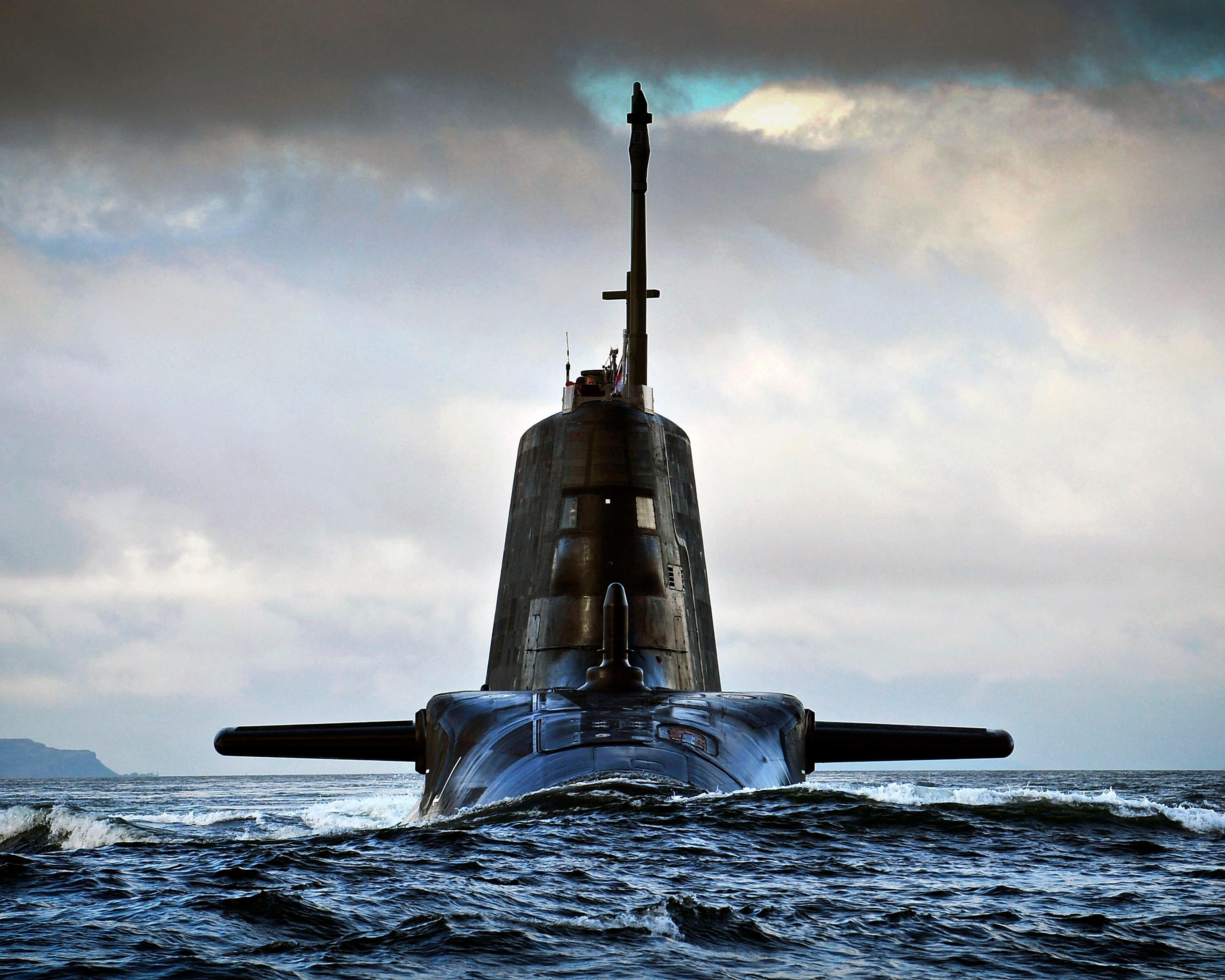 The Royal Navy Astute class submarine HMS Ambush arriving at HMNB Clyde September 19 2012 in Faslane Scotland 150713 CREDIT DFID Alamy Stock Photo.jpg