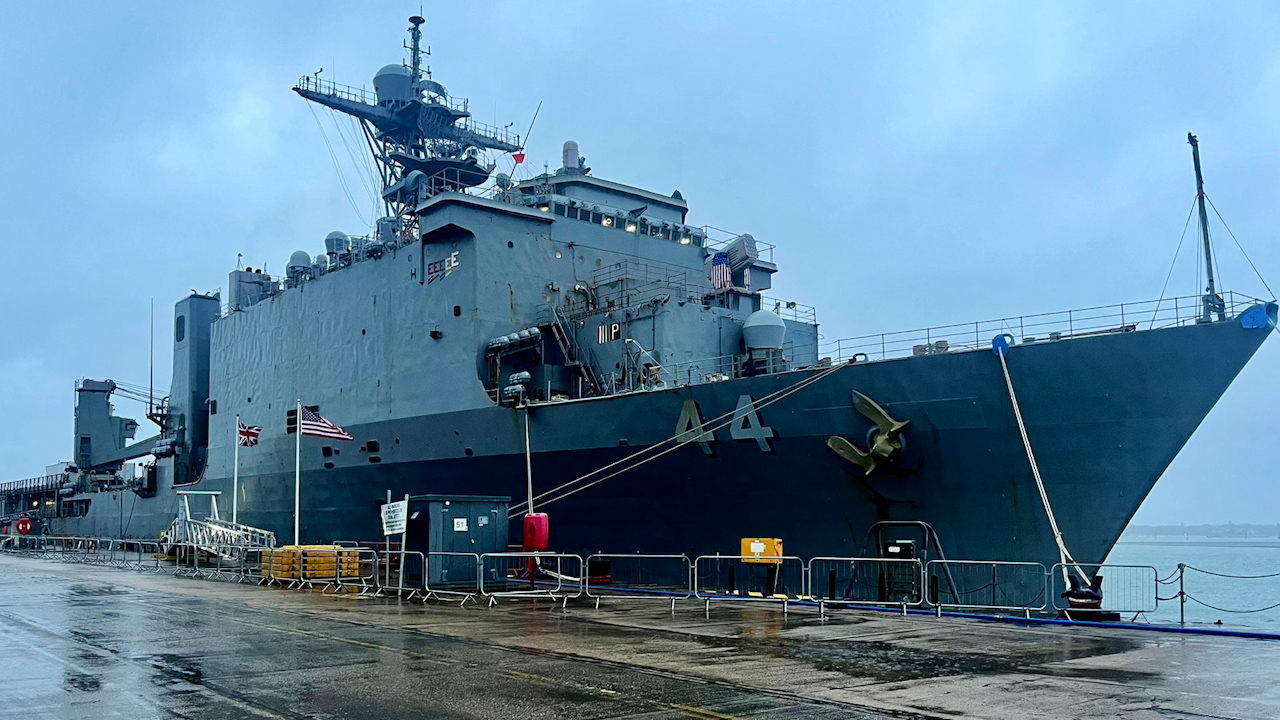 USS Gunston Hall arrived at Portsmouth base ahead of her deployment on Nato's Exercise Steadfast Defender (Picture: HMNB Portsmouth X).