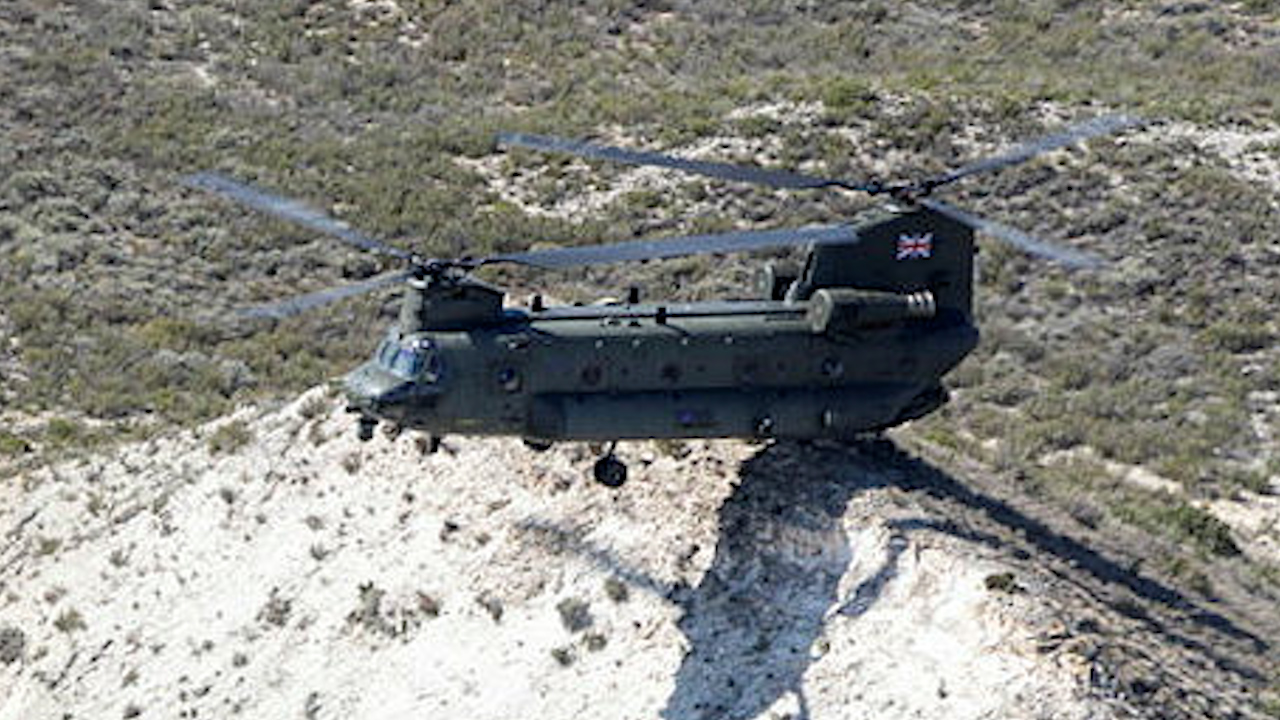 A Chinook helicopter completed a two wheel landing during Exercise Tomas En Polvo (Picture: MOD).