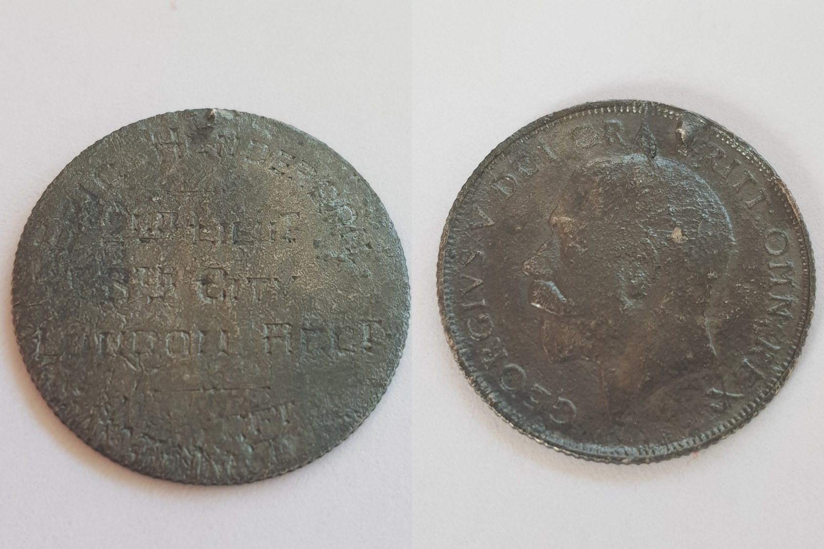 The discovered silver coin with the engraving ‘2nd Lt. Eric Henderson, London Regiment’ (Copyright CWGC)
