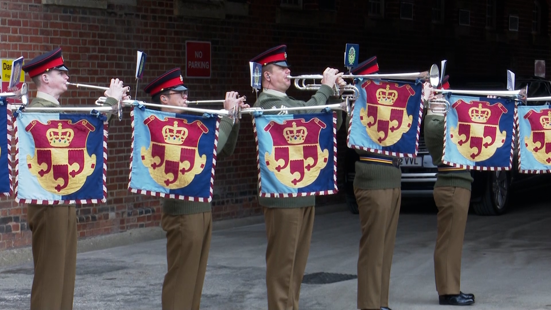 currently has an approximate split of 60% Royal Marines and 40% Army Personnel.