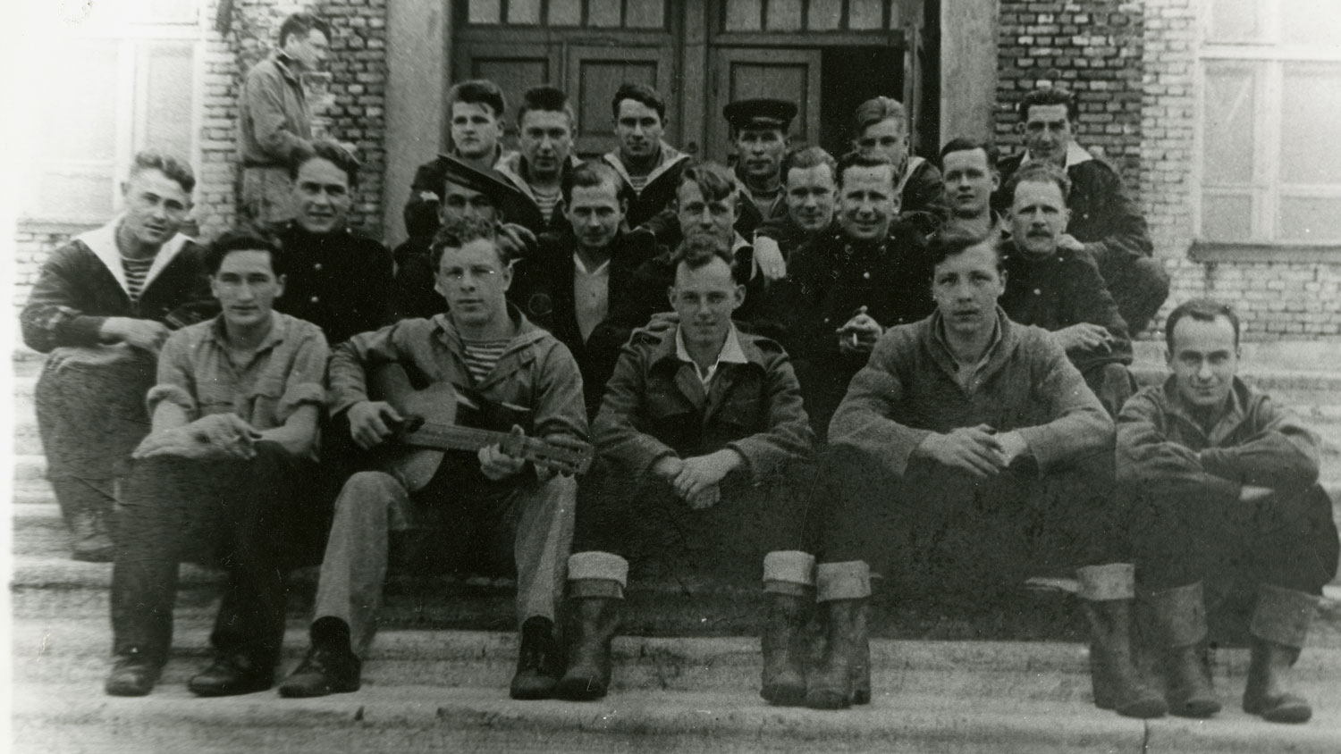 The survivors of the sinking of HMS Edinburgh, May 1942 CREDIT The National Museum of the Royal Navy