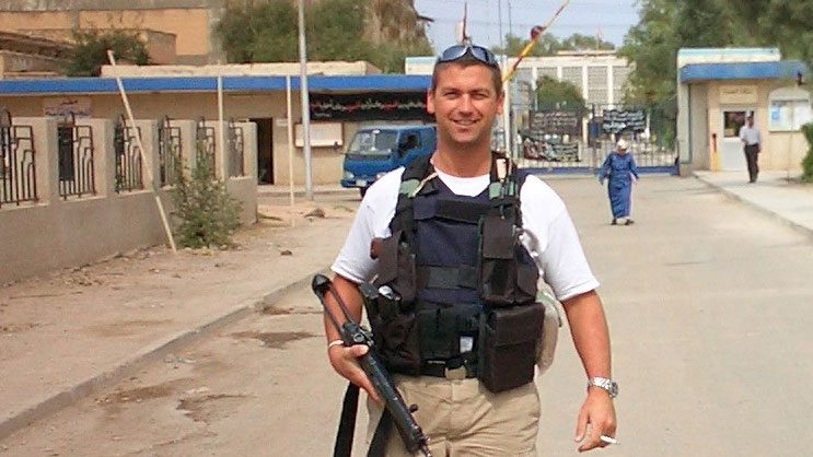 Tom MP5 Cigarette Baghdad Iraq 2005 Credit Tom Fox
