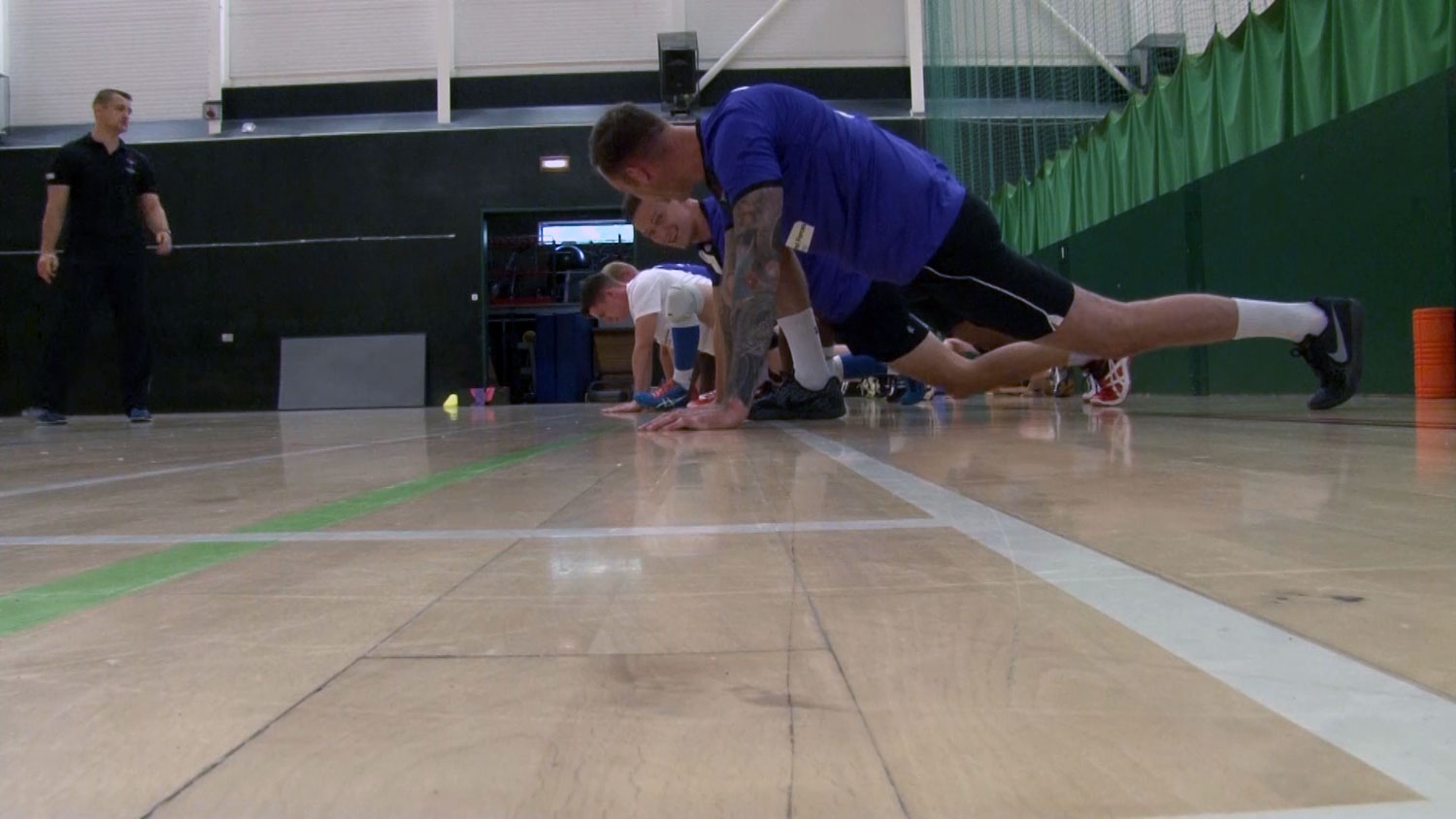 UK Armed Forces volleyball team training