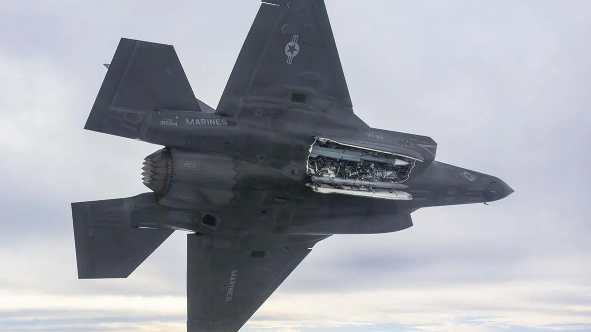 A US Marine Corps F-35 flies with a Meteor missile for the first time