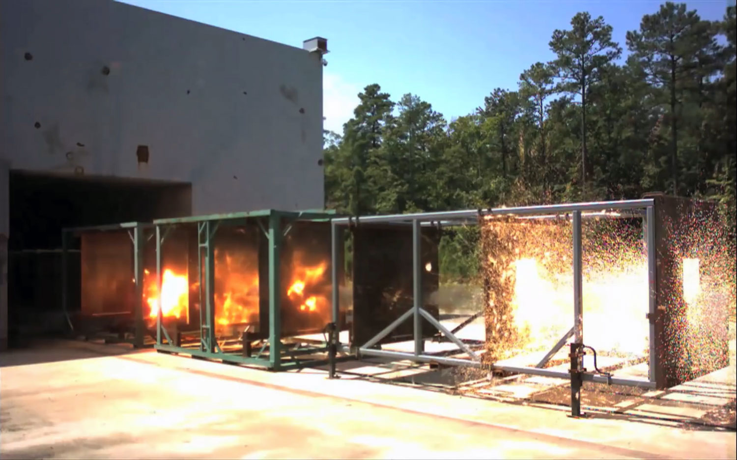 Experimental Railgun Could Be Fitted To New Stealth Warship Experimental Railgun Could Be Fitted To New Stealth Warship