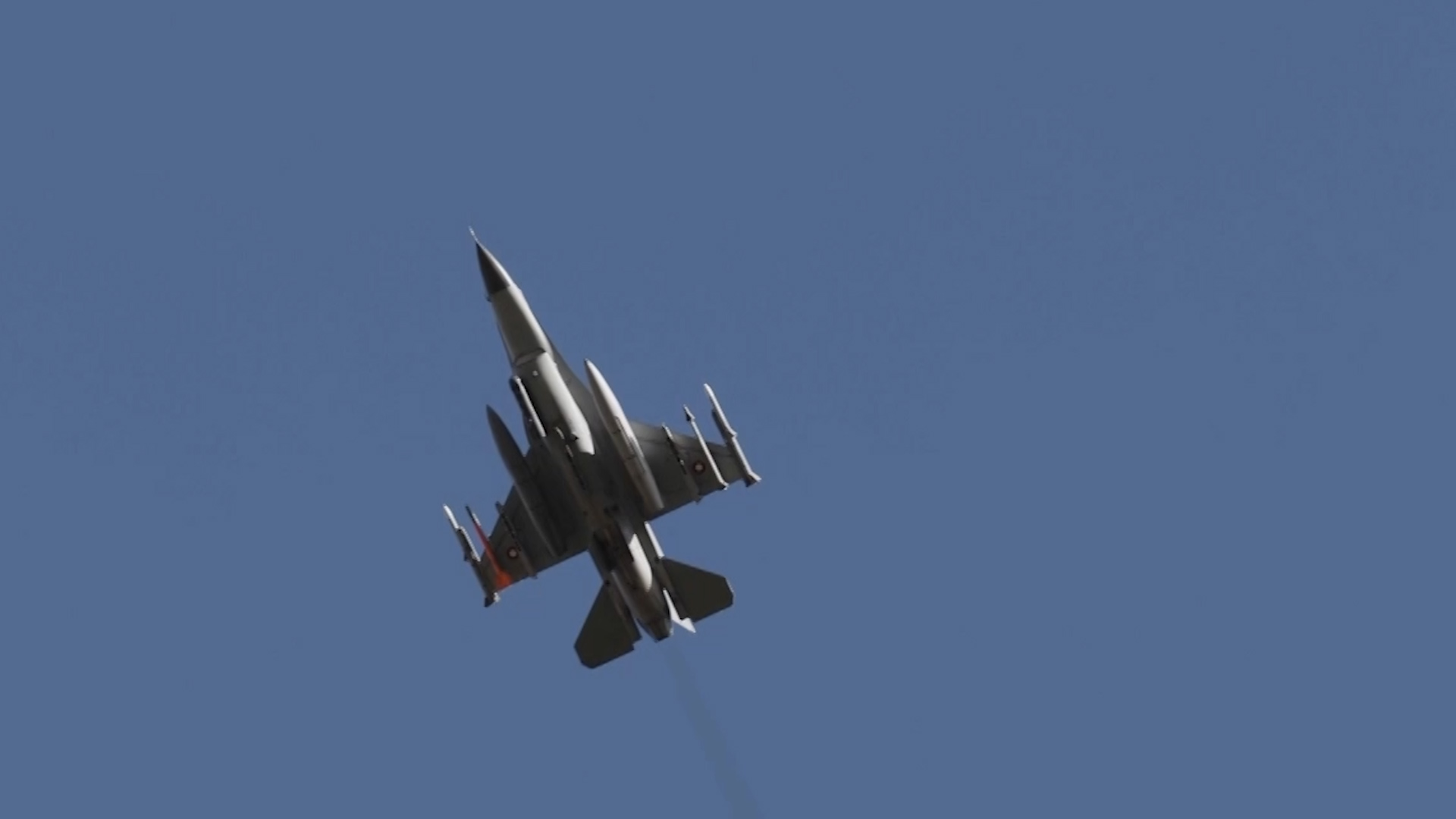 Ukrainian pilots train with Nato F-16 fighter jets (Picture: Nato)