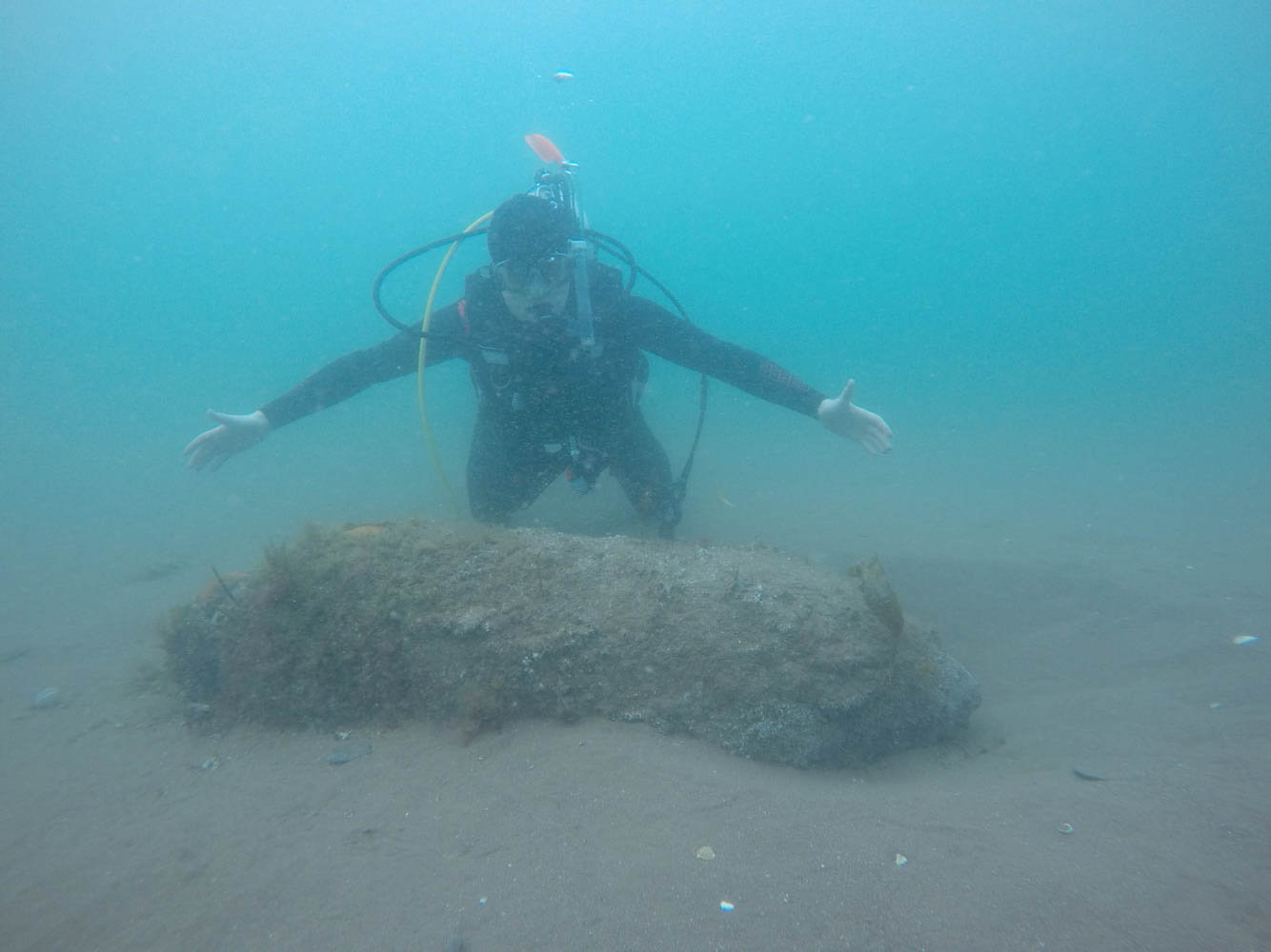 Unexploded WW2 bomb in Teignmouth