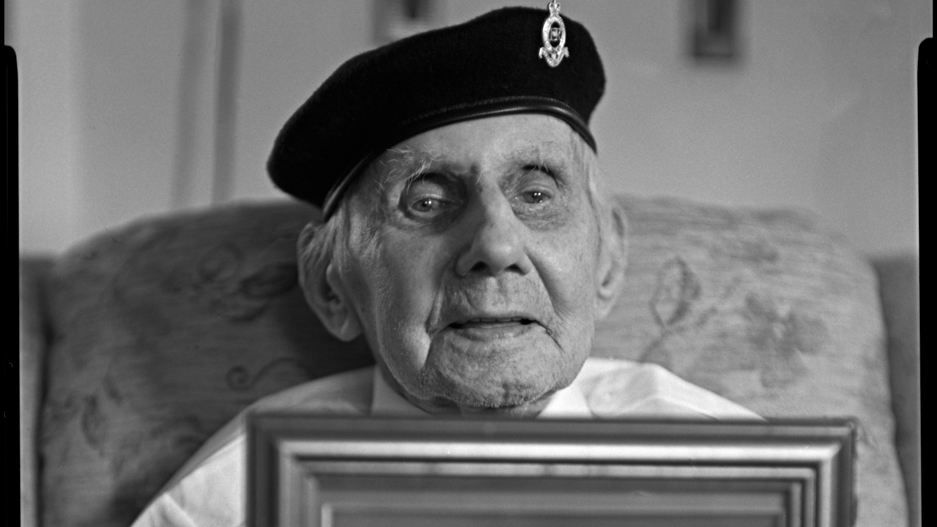 Cover image: Portrait of 107-year-old veteran Jimmy Sinclair (Picture: Wattie Cheung/Poppyscotland).