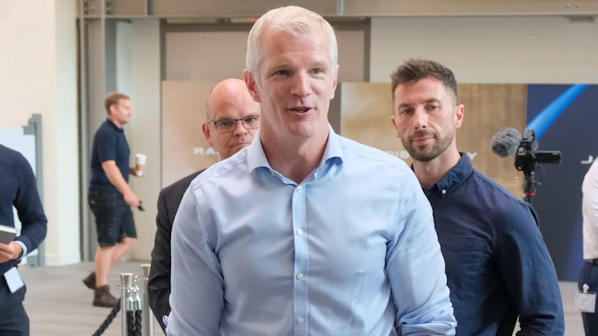 Veterans Minister Alastair Carns visit to Jaguar Land Rover in Warwick