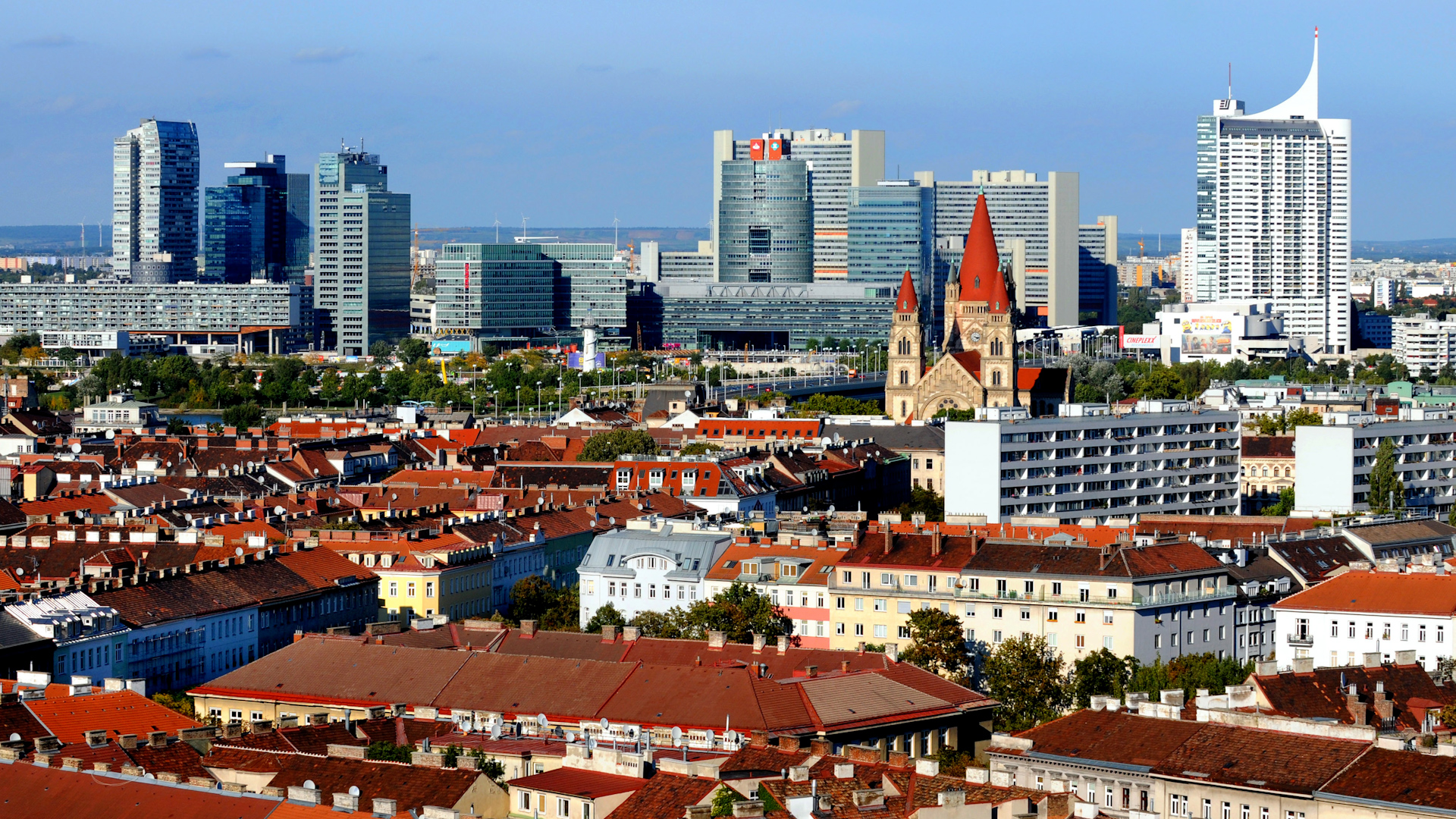 Vienna Austria Skyline With United Nations Office Complex CREDIT Jack Sullivan Alamy Stock Photo