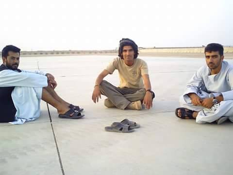 Wali Noori (centre) In Afghanistan