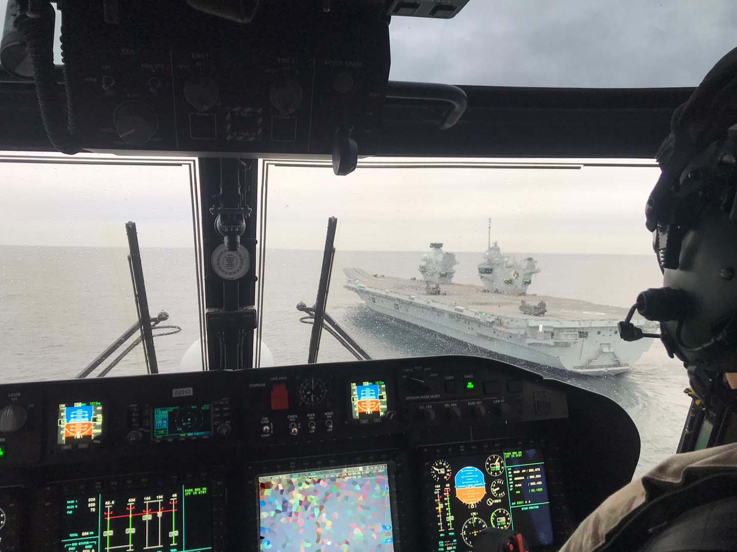 Wildcat helicopters land on HMS Elizabeth