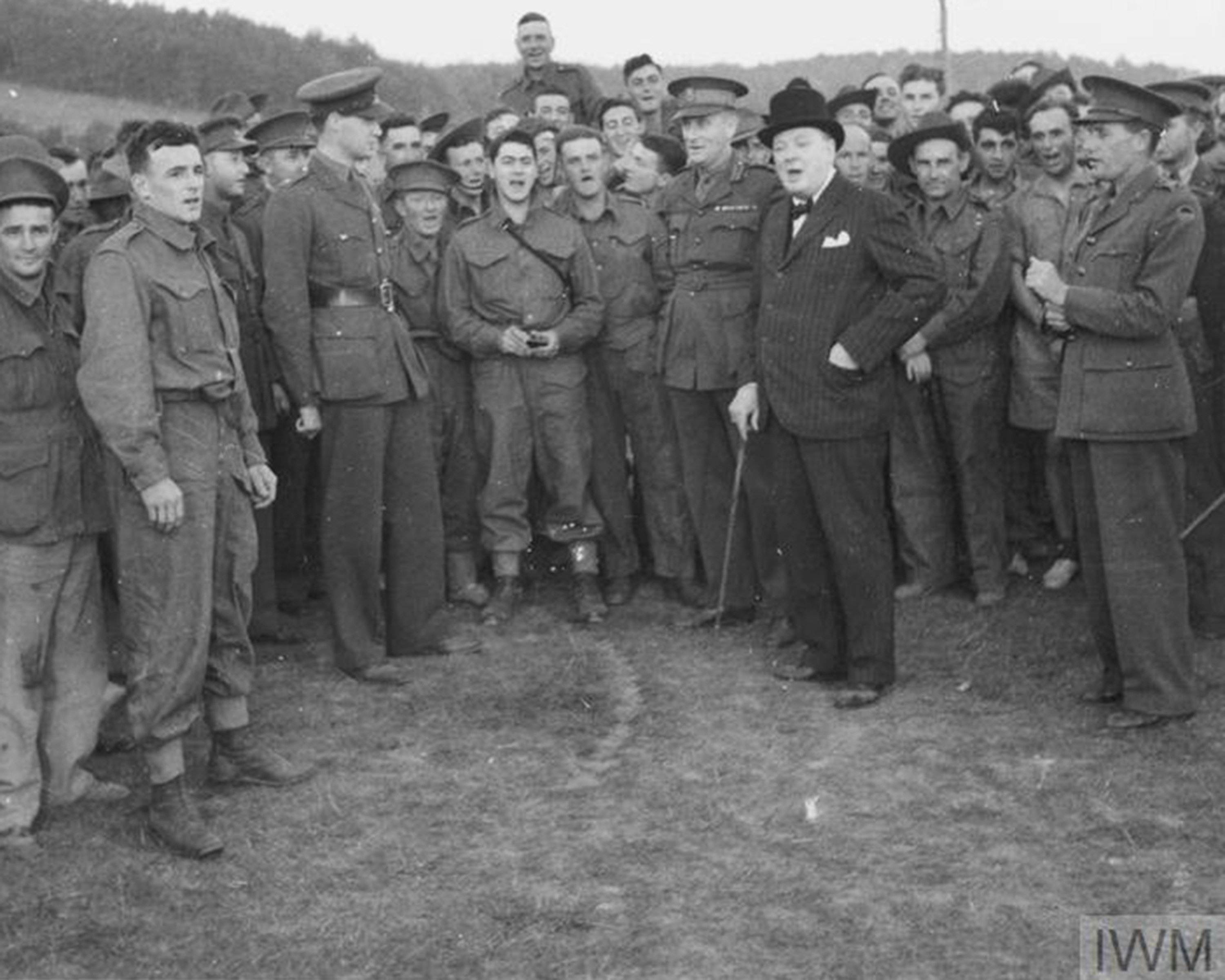 Prime Minister Winston Churchill Australian Troops Tidworth Hampshire 1940 Imperial War Museum © IWM (H 3718)