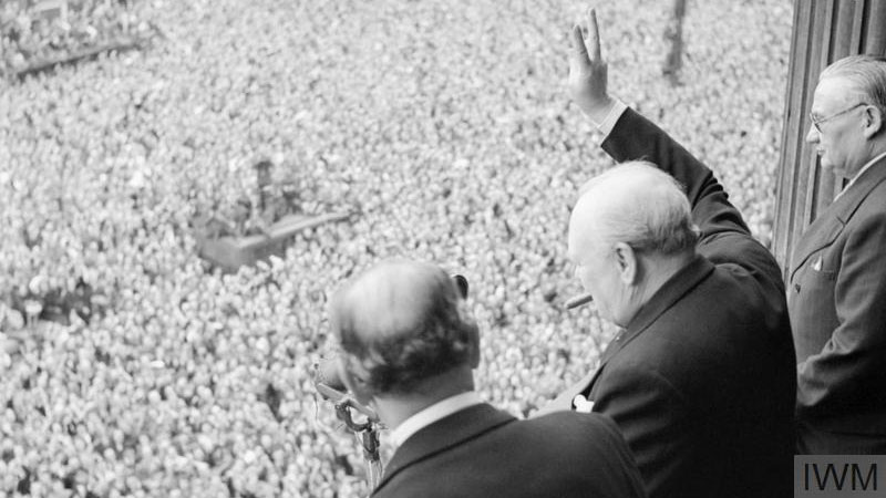 Winston Churchill Victory In Europe Day VE Day Whitehall Crowds Black And White © IWM (H 41849)