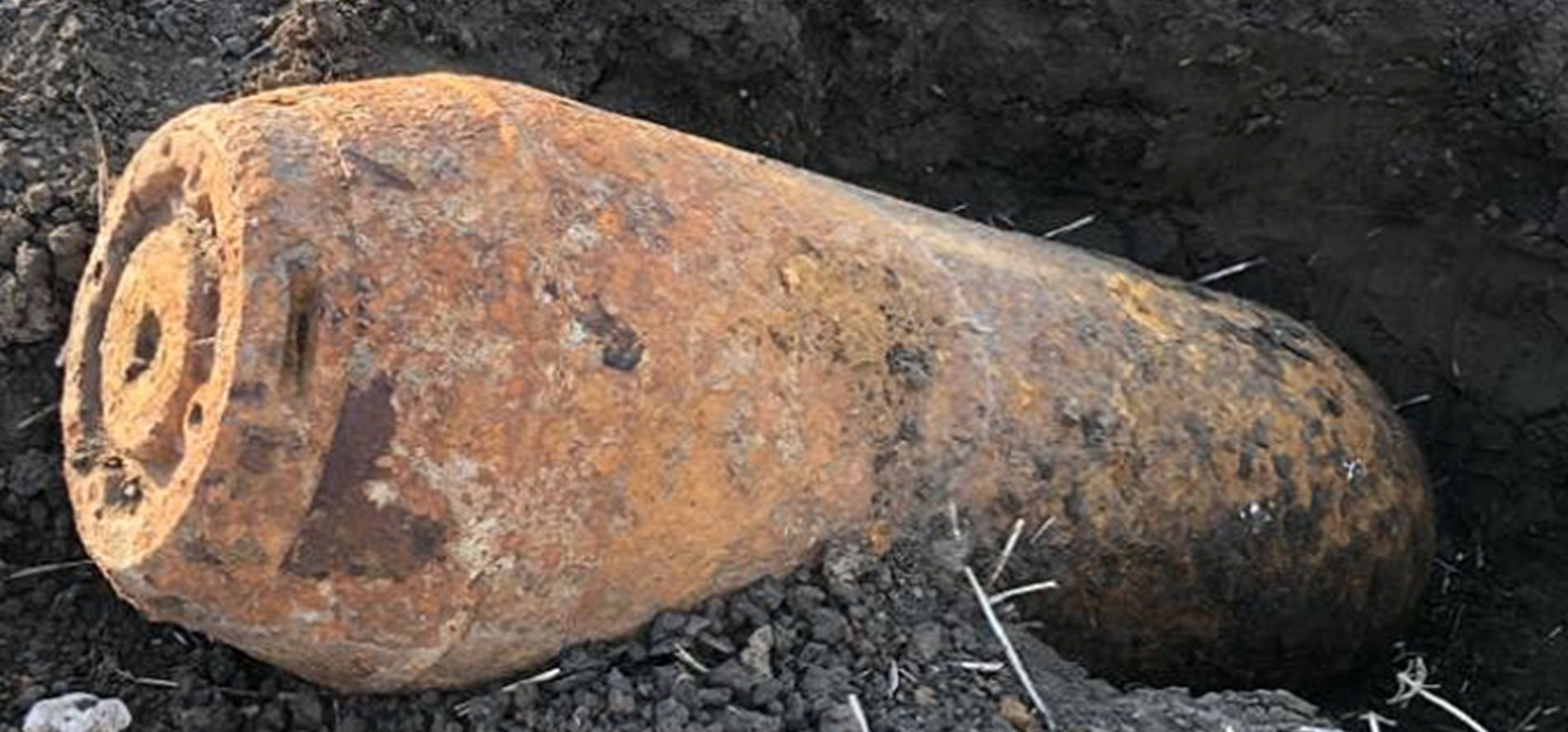 World War II bomb found in Oxfordshire, detonated by EOD (Picture: MOD).