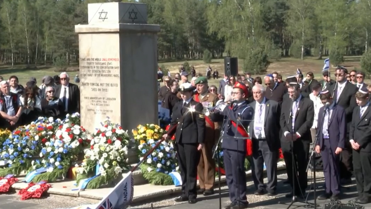 Wreath laying at Bergen Belsen Memorial CREDIT FORCES NEWS