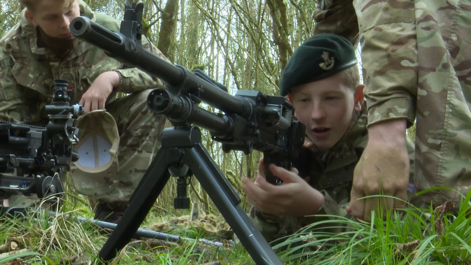 Young people train with 5 Rifles 050319 CREDIT BFBS