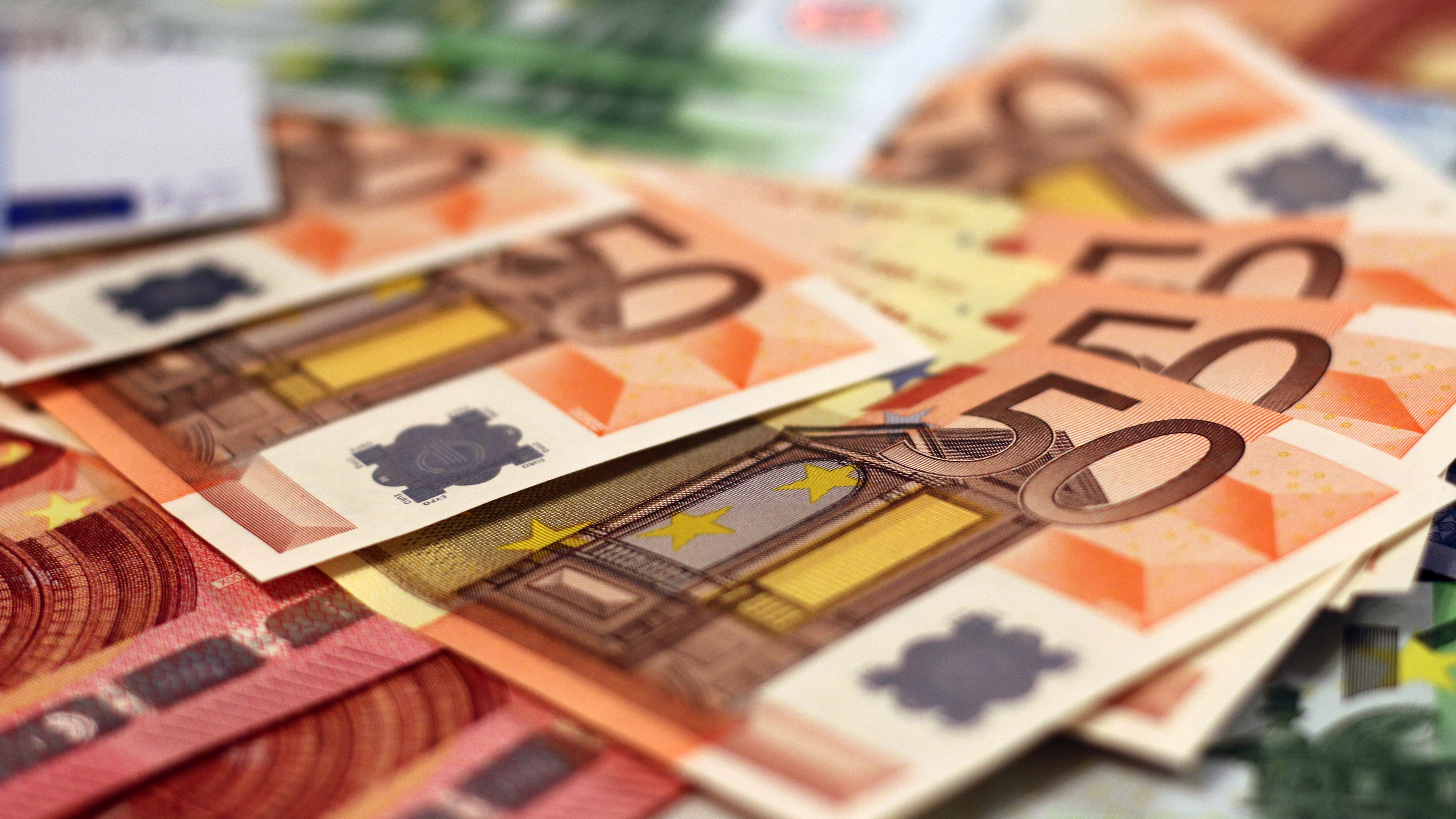 Euros €50 Money Bank Note Credit pexels.com