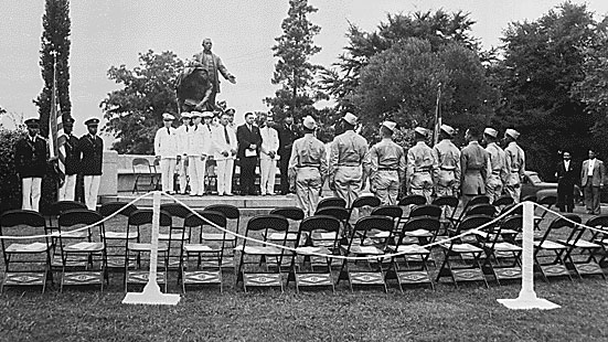 Address of welcome to Army Air Corps cadets on the grounds of Tuskegee Institute CREDIT National Archives and Records Administration