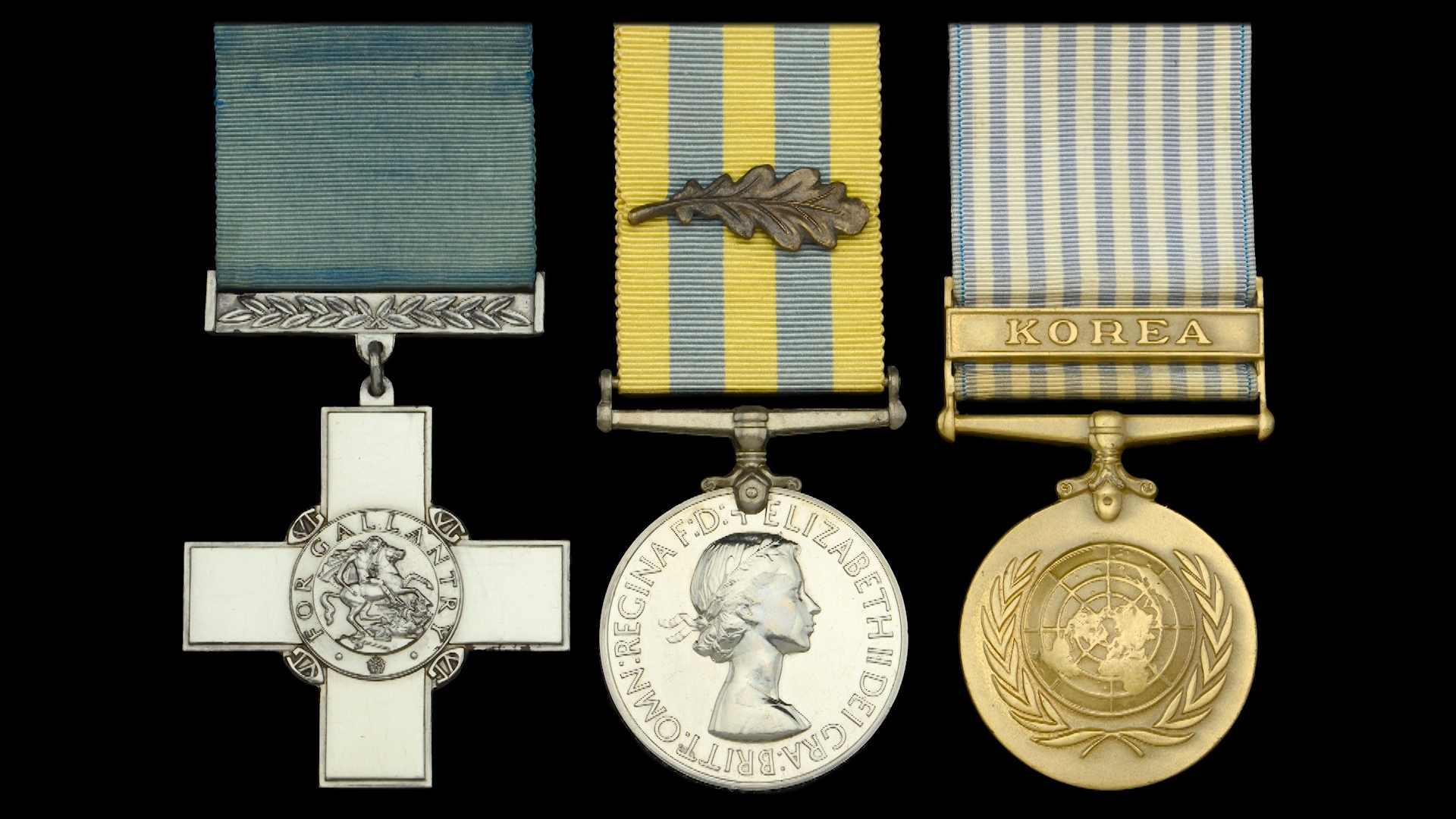 Awarded posthumously to Lieutenant T. E. Waters of the West Yorkshire Regiment George Cross for the korean war CREDIT Dix Noonan Webb