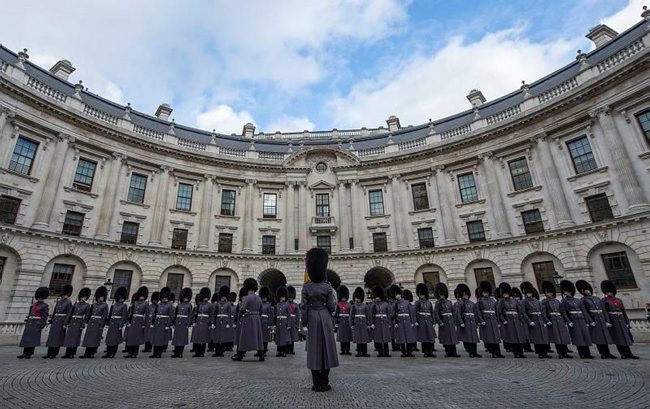 Price Of Bearskin Hats Soars Five-Fold In Seven Years Price Of Bearskin Hats Soars Five-Fold In Seven Years