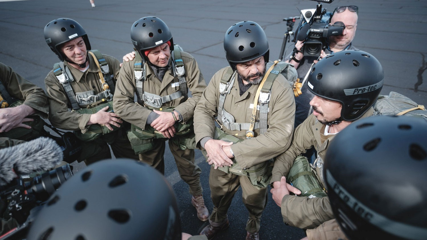 Cast members of Band Of Brothers trained at Camp Toccoa in Georgia, USA, where the original Easy Company trained in 1942, for a jump to mark D Day 80 picture 2 CREDIT PA Images