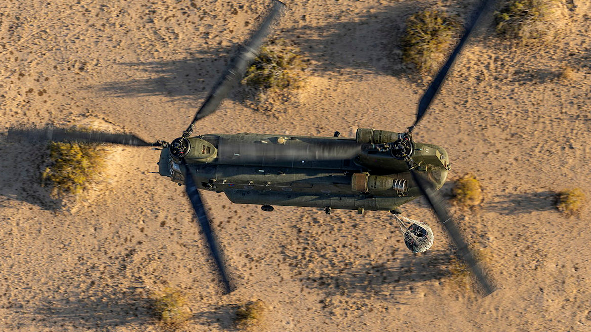 chinook underslung CREDIT MOD.jpg 