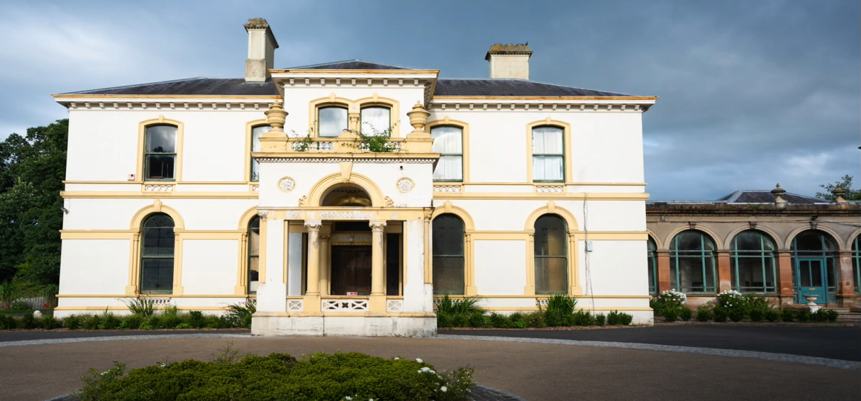 Craigavon House Front CREDIT BFBS