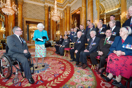 Queen with Major Peter Norton