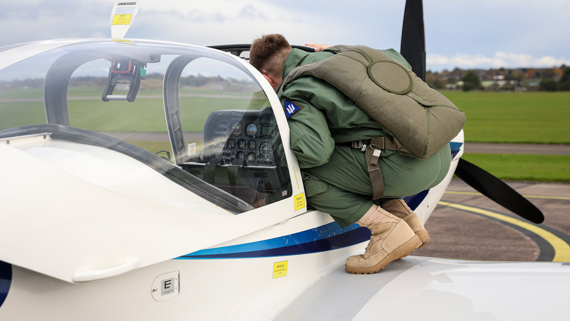 experienced Ukrainian combat pilots are now training on F-16 fighter jets in Denmark 26122023 CREDIT MOD
