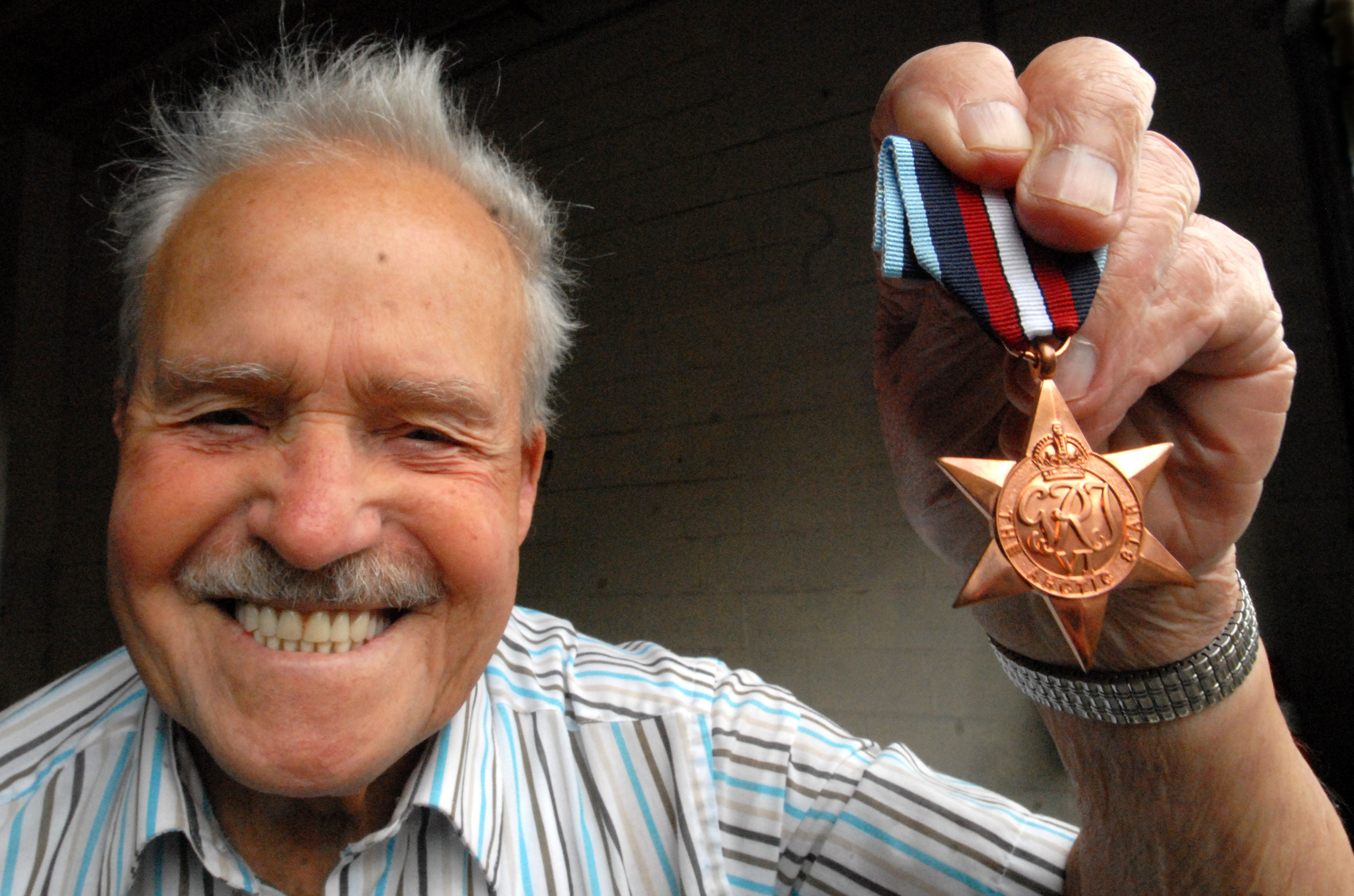 WW2 Veteran Medal SWNS 211117