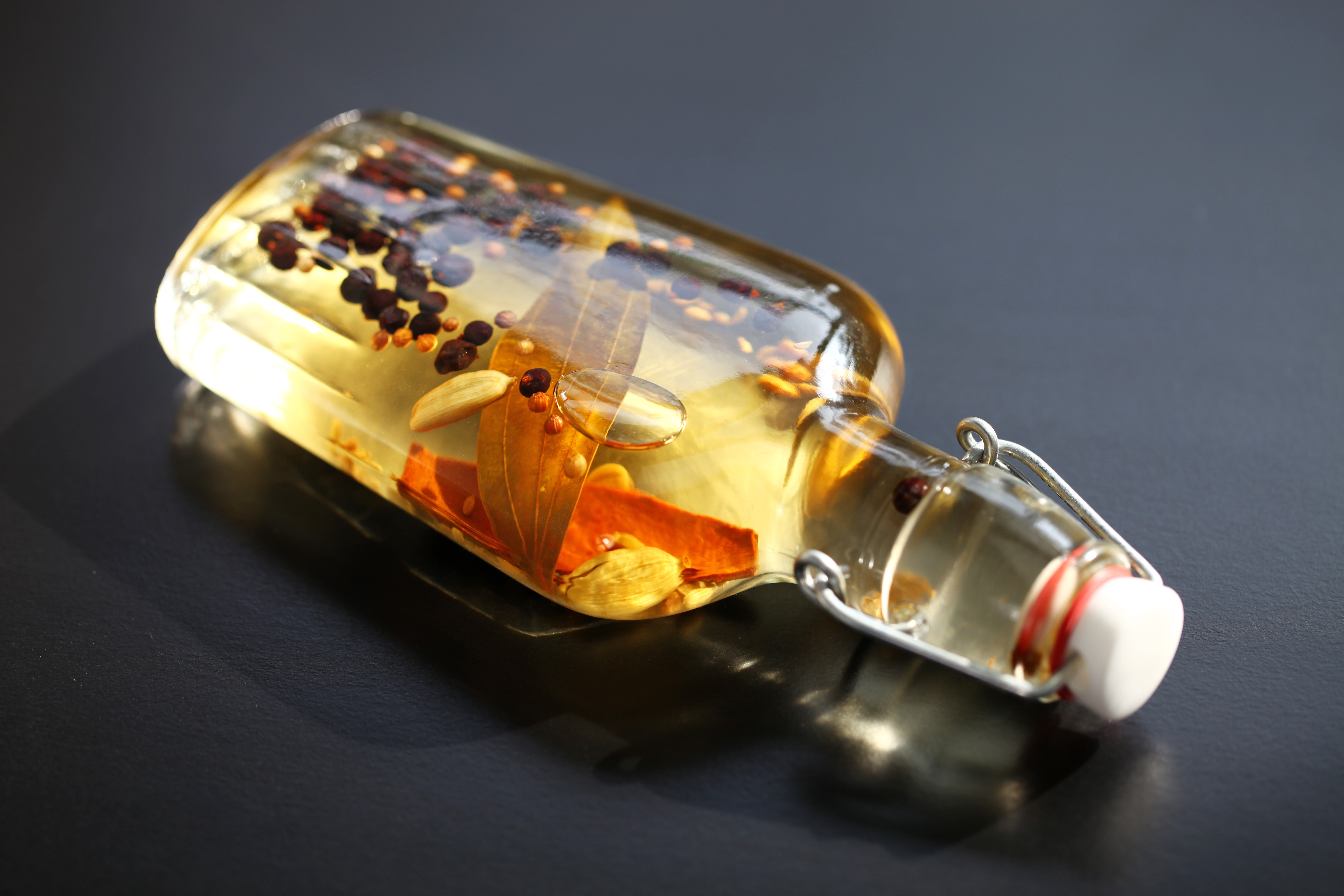 Military history of gin. Shutterstock image. Digital BFBS 2019.