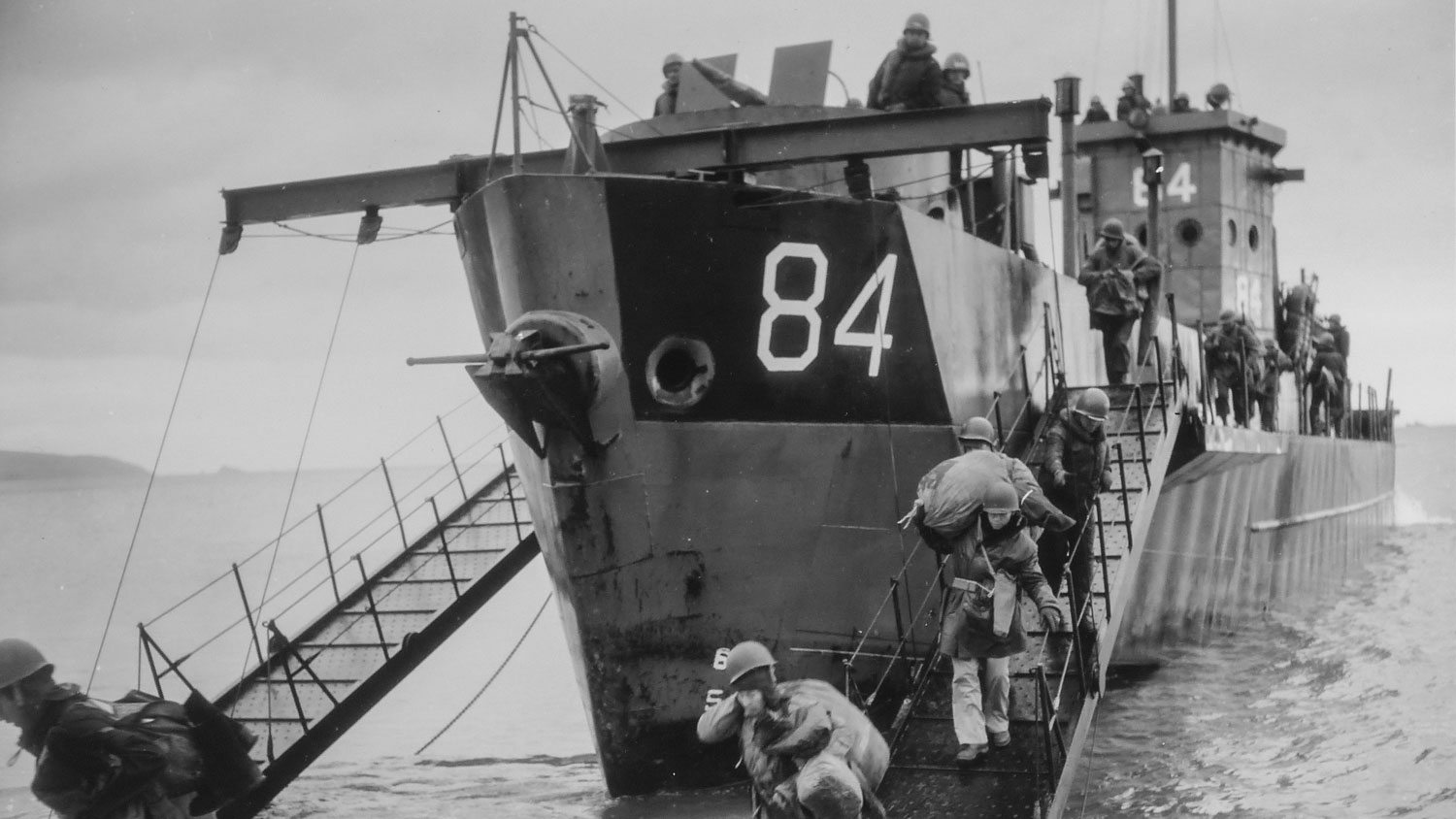 Infantrymen disembark at Slapton Beach, Devon in April 1944 to prepare for D-Day CREDIT National Archives and Records Administration