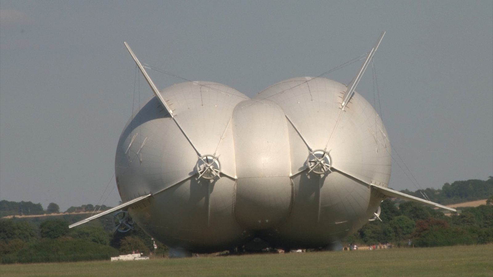 Airlander 10