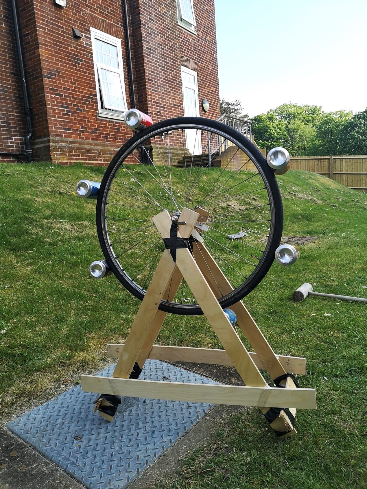 The Officers have recreated iconic London landmarks in the Mess garden. Credit: Officers' Mess, HCR.